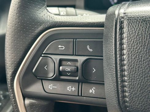 Used 2025 Toyota 4Runner 4WD image 43