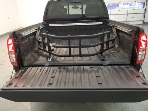 Used 2014 Nissan Frontier SV w/ SV Value Truck Package image 25