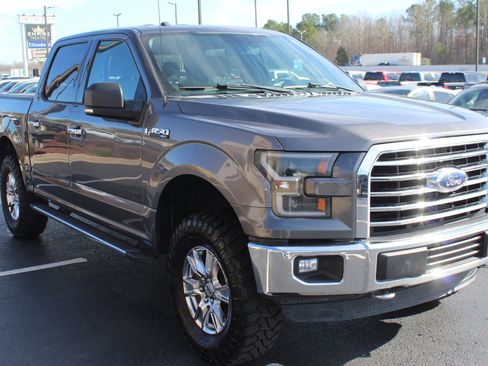 Used 2016 Ford F150 XLT w/ Equipment Group 302A Luxury image 4