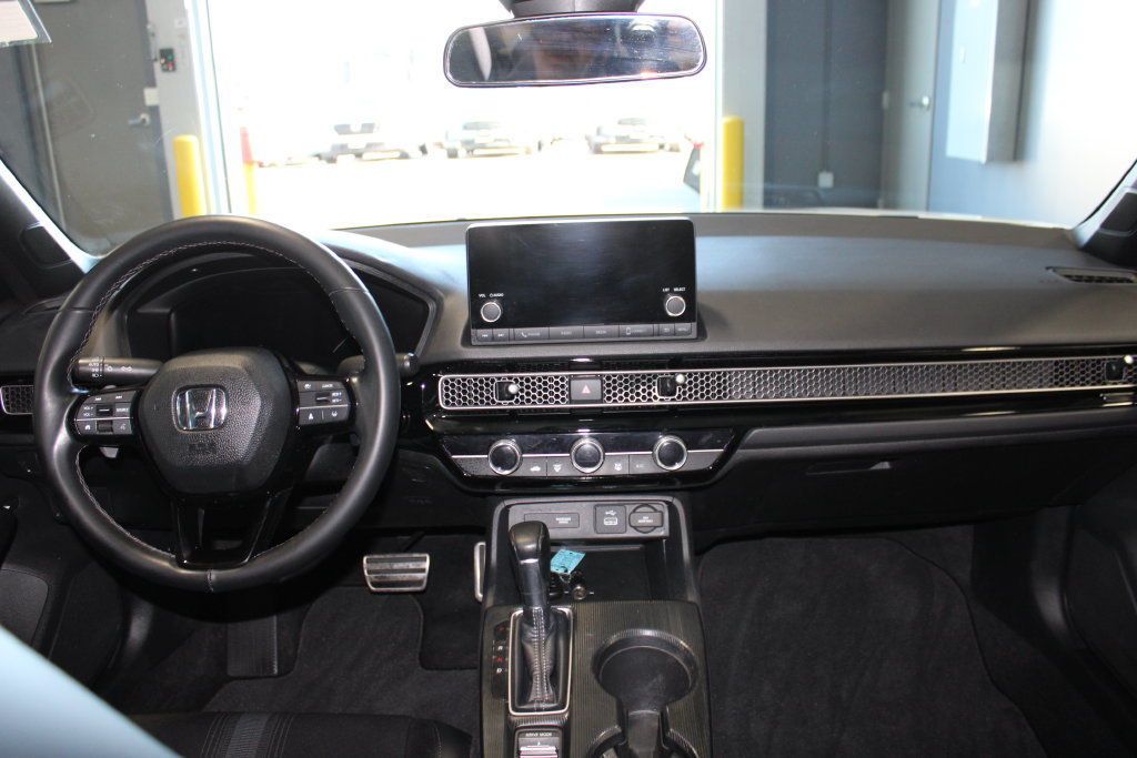 Used 2022 Honda Civic Sport image 14