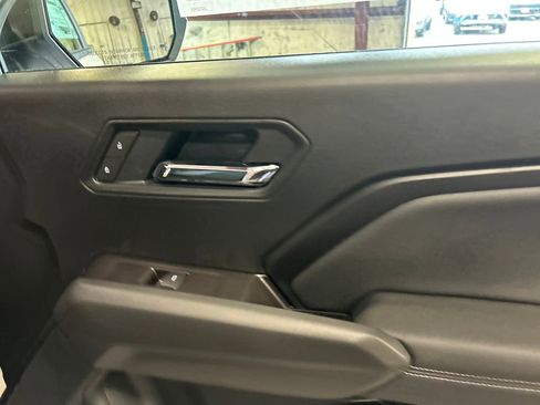 New 2026 GMC Canyon Elevation w/ Convenience Package image 31