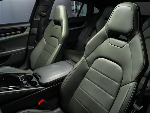 Certified 2024 Porsche Panamera 4 AWD/4WD image 5