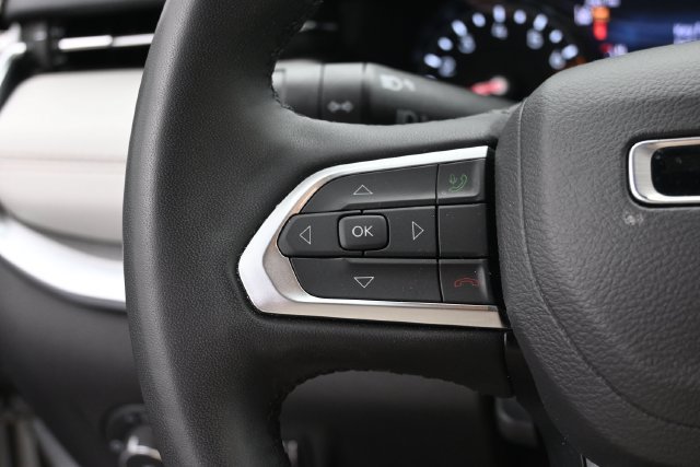 Used 2025 Jeep Compass Limited AWD/4WD image 15