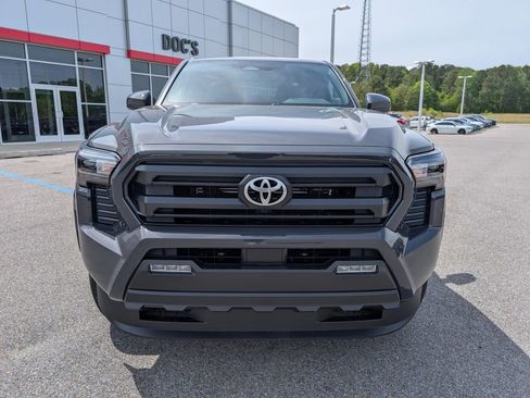 New 2026 Toyota Tacoma SR image 8