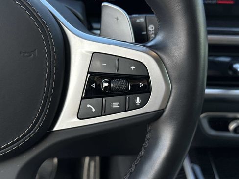 Used 2025 BMW X7 xDrive40i w/ M Sport Package image 28