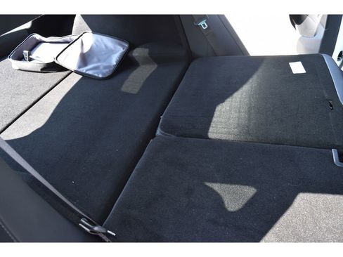 Used 2018 Tesla Model 3 Long Range image 36