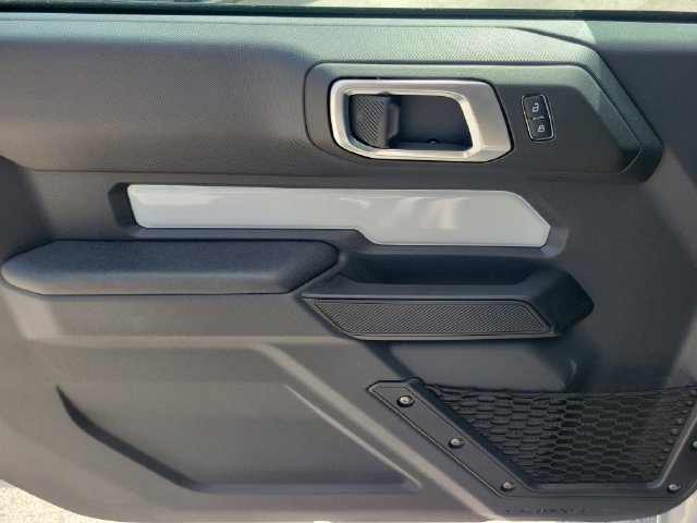 New 2026 Ford Bronco 2-Door AWD/4WD image 8