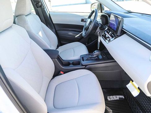 New 2026 Toyota Corolla Cross L image 18