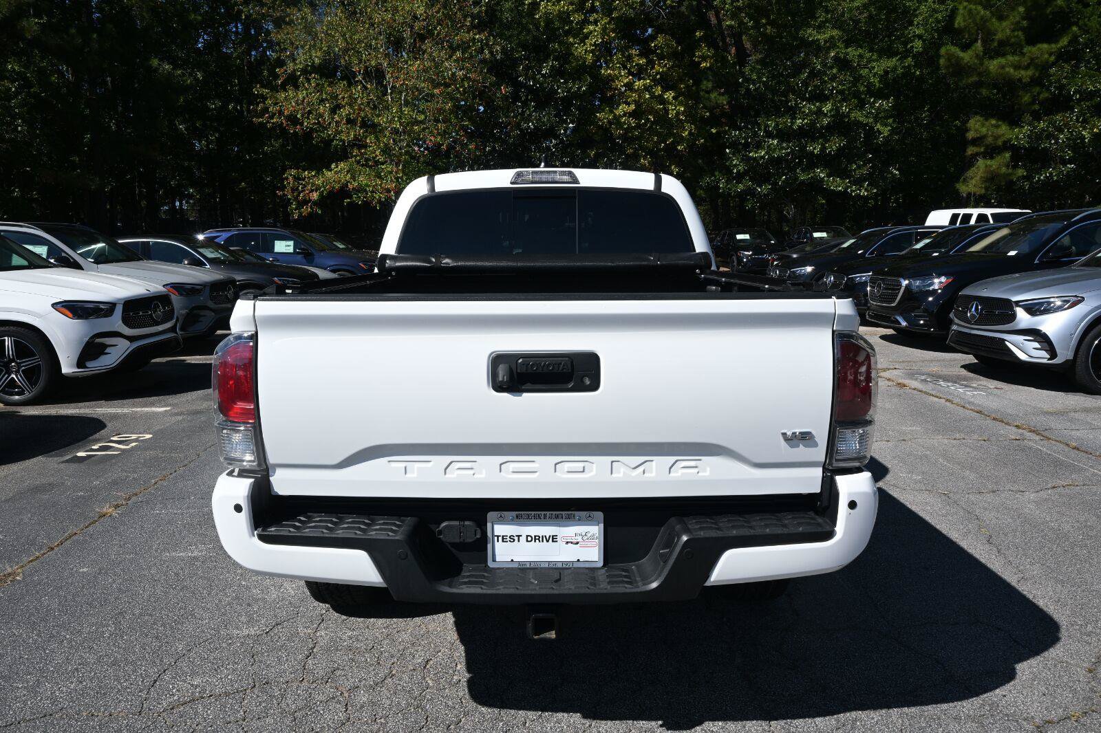 Used 2020 Toyota Tacoma Limited RWD image 27