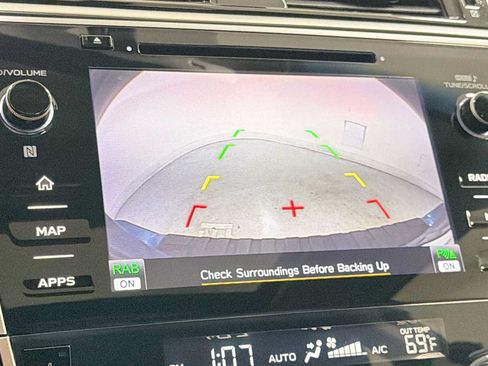 Used 2018 Subaru Outback 2.5i Limited w/ 50th Anniversary Edition AWD/4WD image 19