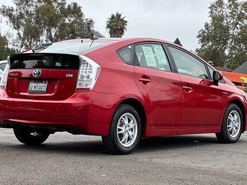 Used 2010 Toyota Prius One FWD image 4