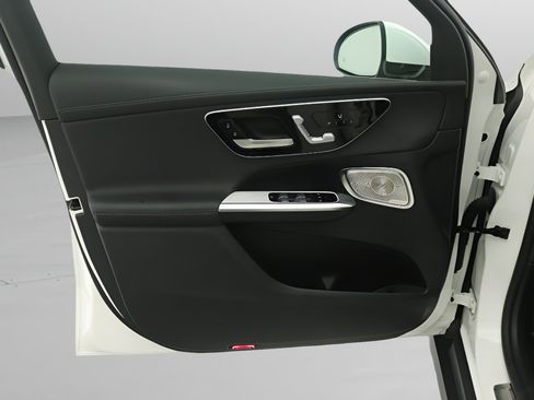 Certified 2023 Mercedes-Benz GLC 300 4MATIC image 17