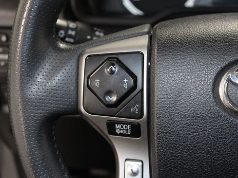 Used 2022 Toyota 4Runner Limited image 38