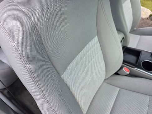 Used 2017 Toyota Camry LE image 26