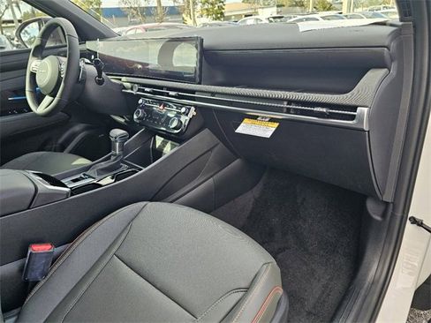 New 2025 Hyundai Santa Cruz Limited image 10