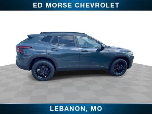 New 2026 Chevrolet Trax LT w/ Driver Confidence Package FWD image 9