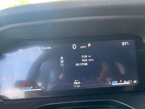 New 2025 Jeep Grand Cherokee Altitude image 20