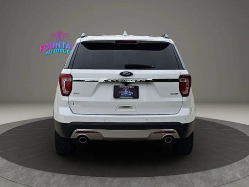 Used 2016 Ford Explorer XLT w/ Equipment Group 202A AWD/4WD image 3