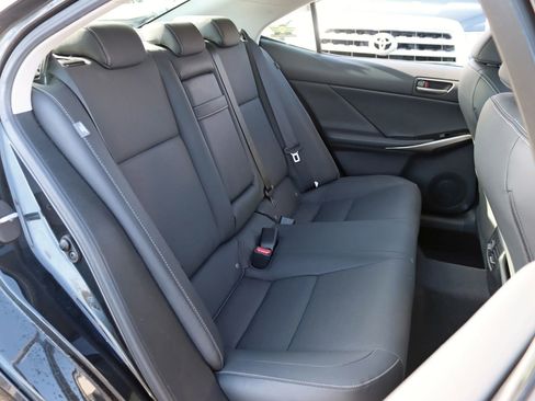 Used 2020 Lexus IS 300 AWD w/ Premium Package image 29