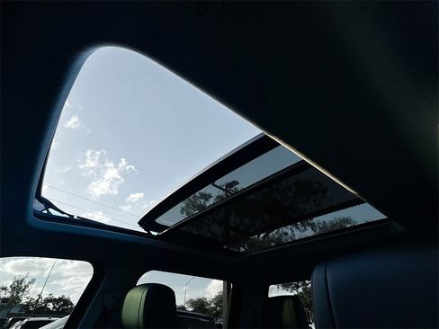 Used 2024 Toyota Tundra Limited image 22