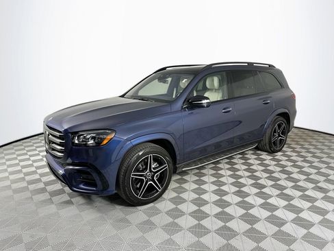 Certified 2024 Mercedes-Benz GLS 450 4MATIC image 3
