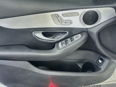 Used 2019 Mercedes-Benz C 300 Sedan image 15