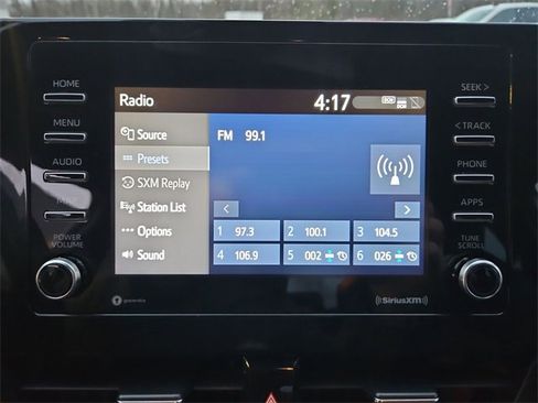 Used 2024 Toyota Camry SE image 13