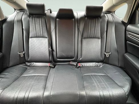 Used 2018 Honda Accord EX-L image 27