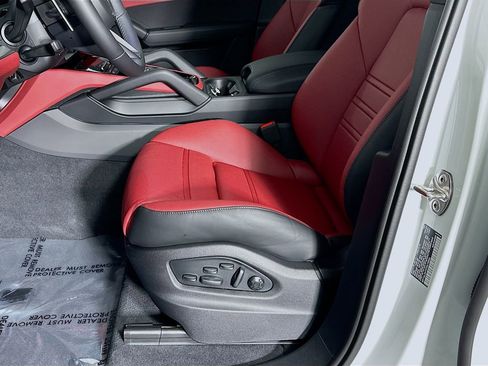 New 2026 Porsche Cayenne S image 22
