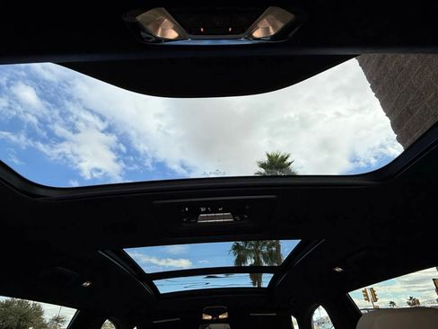 Used 2021 BMW X7 xDrive40i w/ Executive Package image 63