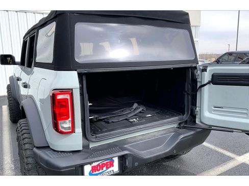 Used 2022 Ford Bronco Black Diamond image 25