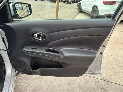 Used 2019 Nissan Versa SV FWD image 16