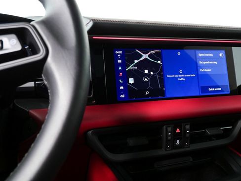 Certified 2025 Porsche Macan 4 Electric image 13