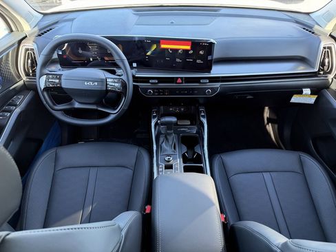 New 2026 Kia Sorento S image 11