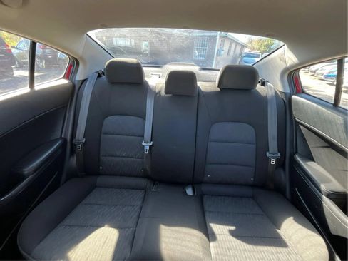 Used 2016 Kia Forte LX FWD image 17