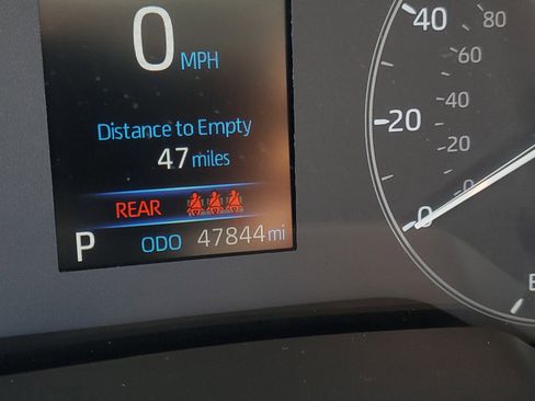 Used 2023 Toyota Corolla LE FWD image 23