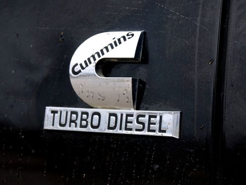 Used 2011 RAM 3500 Laramie w/ Cold Weather Group image 31