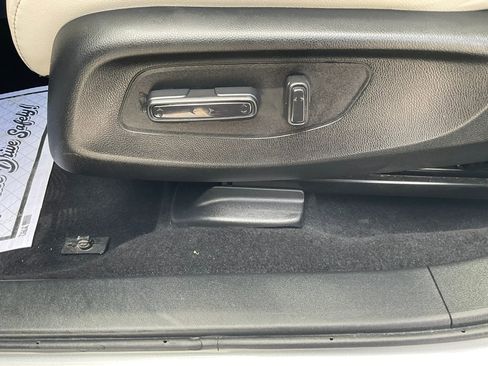 Used 2024 Honda HR-V EX-L image 20