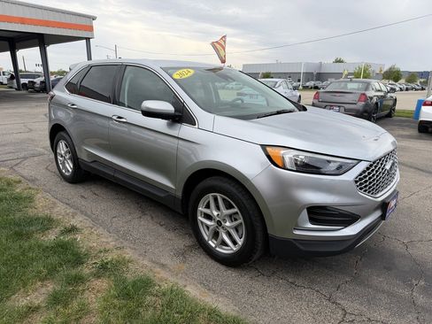 Used 2024 Ford Edge SEL w/ Cargo Accessory Package AWD/4WD image 8