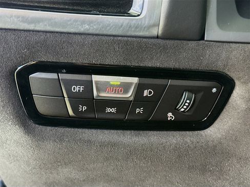 Used 2022 BMW M8 Competition w/ Driving Assistance Package image 10