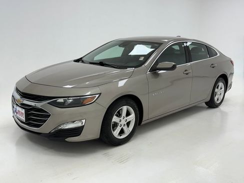 Used 2023 Chevrolet Malibu LT image 5