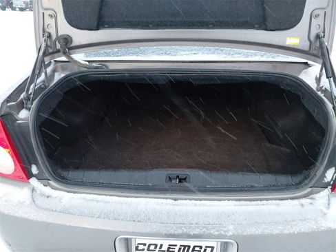 Used 2011 Chevrolet Malibu LTZ image 24