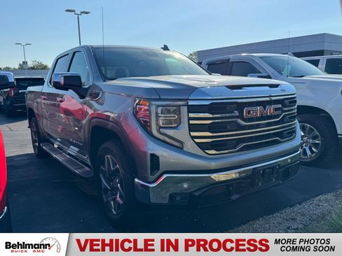Used 2025 GMC Sierra 1500 SLT w/ SLT Premium Plus Package AWD/4WD image 1