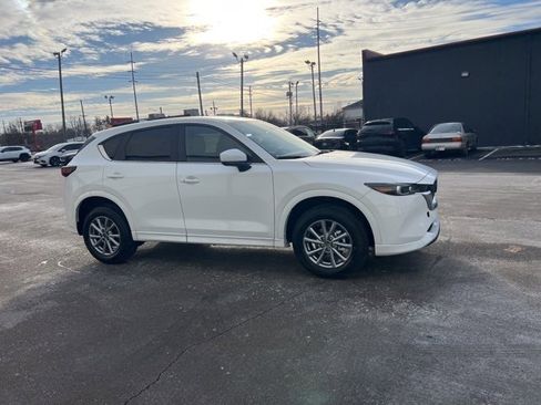 New 2025 MAZDA CX-5 AWD 2.5 S w/ Select Package image 3