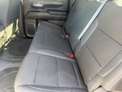 Used 2024 Chevrolet Silverado 1500 LT image 26