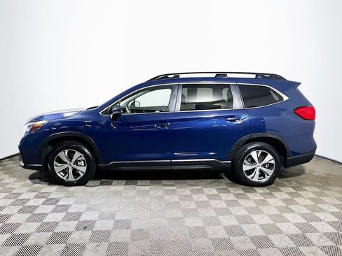 Used 2023 Subaru Ascent Premium w/ Convenience Package AWD/4WD image 4