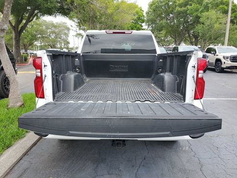 Used 2025 Chevrolet Silverado 1500 RST AWD/4WD image 10