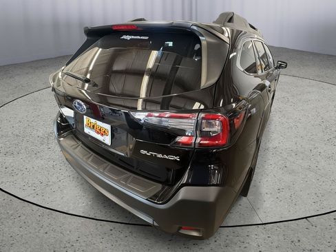 Used 2025 Subaru Outback Premium w/ Popular Package #1A AWD/4WD image 5