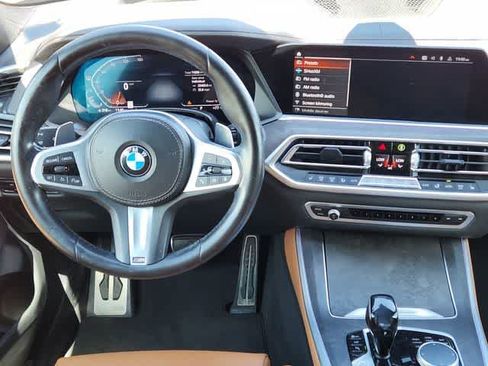Used 2022 BMW X5 sDrive40i w/ M Sport Package RWD image 25