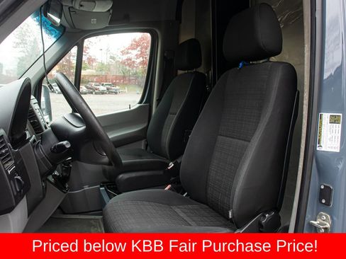 Used 2018 Mercedes-Benz Sprinter 144 Cargo image 13